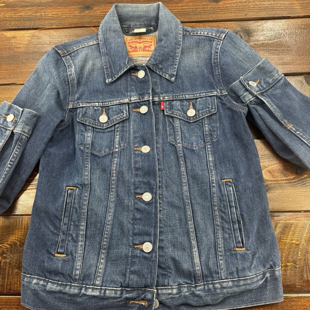 Levis Jacket Women's XS Trucker Denim Premium Jean Jacket 34" Chest - Picture 4 of 10